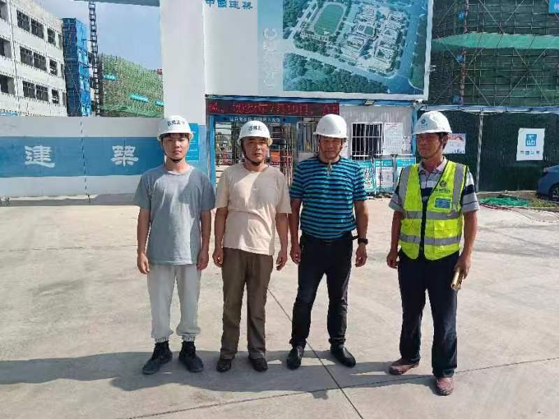 1667986588633621.jpg 項目監(jiān)理部合照 (2).jpg